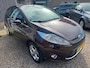Ford Fiesta 1.25 Titanium clima, stoel- en voorruitverwarming, APK 30-3-2027