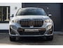 BMW X1 xDrive30e M Sportpakket Panodak Trekhaak HUD 360 Memo