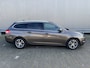 Peugeot 308 SW 1.2 PureTech Blue Lease Premium Clima, CC, PDC & Cam, Pano, LM, nw. APK – Inruil Mogelijk –