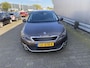 Peugeot 308 SW 1.2 PureTech Blue Lease Premium Clima, CC, PDC & Cam, Pano, LM, nw. APK – Inruil Mogelijk –