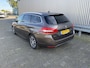 Peugeot 308 SW 1.2 PureTech Blue Lease Premium Clima, CC, PDC & Cam, Pano, LM, nw. APK – Inruil Mogelijk –