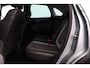 Opel Crossland X 1.2 Turbo Innovation/ Trekhaak/ 16'' LMV/ LED Koplampen/ Apple + Android/ Half-Leder/ Keyless/ Camera/ PDC V+A/ Extra getint glas/ DAB+/ Navi/ Bluetooth/ Multi. LEDER. Stuur/ Mistl./ Dakrails.