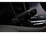 Opel Crossland X 1.2 Turbo Innovation/ Trekhaak/ 16'' LMV/ LED Koplampen/ Apple + Android/ Half-Leder/ Keyless/ Camera/ PDC V+A/ Extra getint glas/ DAB+/ Navi/ Bluetooth/ Multi. LEDER. Stuur/ Mistl./ Dakrails.