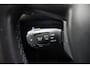 Peugeot e-2008 E-Tense So Chic 50 kWh - Carplay, Camera, Cruise, Leer, Headup Display, SOH 93%
