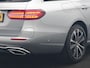 Mercedes-Benz E-klasse Estate 300 e Luxury Line PHEV 320pk Dealer O.H. | SOH 88,7% | Schuif-/kantel Dak | Adaptive Cruise | Camera | Multi Beam LED | Sportstoelen Verwarmd | Sfeerverlichting | BLIS | Apple Carplay | Widescreen Navi | DAB | Plug In Hybrid |