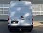 Opel Movano 2.3 Turbo 135PK L3H2 / 2500kg Trekhaak / Navi / Airco / Camera / Comfortstoel met armleuning