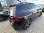 Mercedes-Benz GLB 180 Premium AMG-Line | Cruise Control | Schuifdak | Trekhaak | Stoelverwarming | Sfeerverlichting | Burmester | Widescreen | Navi | Alcantara | Climate
