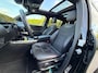 Mercedes-Benz GLB 180 Premium AMG-Line | Cruise Control | Schuifdak | Trekhaak | Stoelverwarming | Sfeerverlichting | Burmester | Widescreen | Navi | Alcantara | Climate