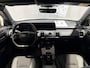 Toyota Urban Cruiser Executive 61 kWh Direct Leverbaar, JBL Geluidsysteem, Panoramadak, 19'' Lichtmetalen velgen, BTW Auto, 1e Eigenaar