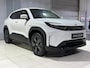 Toyota Urban Cruiser Executive 61 kWh Direct Leverbaar, JBL Geluidsysteem, Panoramadak, 19'' Lichtmetalen velgen, BTW Auto, 1e Eigenaar