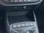 Hyundai i10 1.0 Comfort | Apple Carplay/Android Auto, Camera, Stoel + Stuurverwarming, Cruise, Climate, DAB |