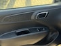 Hyundai i10 1.0 Comfort | Apple Carplay/Android Auto, Camera, Stoel + Stuurverwarming, Cruise, Climate, DAB |
