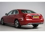 Mercedes-Benz E-klasse 200 Ambition 1e eigenaar | head-up | widescreen | leder | led verlichting | camera | dealer onderhouden