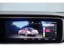 Mercedes-Benz E-klasse 200 Ambition 1e eigenaar | head-up | widescreen | leder | led verlichting | camera | dealer onderhouden