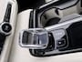 Volvo V90 2.0 T8 AWD Inscription met Panorama dak !!! Leder !!! Camera !!! Trekhaak !!!