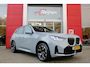 BMW X3 30e xDRIVE M-SPORT 299PK | M-SPORTPAKKET 337 MET O.A. M AERODYNAMICA PAKKET - SHADOWLINE RAAMOMLIJSTING - M-SPORT ONDERSTEL - M-INTERIEUR PAKKET - VEGANZA LEDEREN BEKLEDING - M-SPORT INTERIEURLIJSTEN - M-SPORTSTUUR - M ZWARTE HEMELBEKLEDING | PREMIUM PACK MET O.A. LENDESTEUN ELEKTRISCH VERSTELBAAR OP DE VOORSTOELEN - HARMAN KARDON PREMIUM ADIO - TRAVEL EN COMFORT SYSTEM - ADAPTIEVE FULL LED KOPLAMPEN | PROFESSIONAL PACK MET O.A. PARKING ASSISTANT PLUS - DRIVING ASSISTANT PLUS - INTERIEUR CAMERA - BMW LIVE COCKPIT PROFESSIONAL | ELEKTRISCHE VERSTELBARE SPORTSTOELEM MET GEHEUGEN EN STOELVERWARMING | COMFORT ACCES MET BMW DIGITAL KEY | ELEKTRISCH BEDIENBARE ACHTERKLEP | AMBIANCE VERLICHTING | LICHTPAKKET | VERWARMDE VOORRUITSPROEIERS | ALARMSYSTEEM KLASSE 3 | EXTRA GETINT GLAS ACHTER | HEAD UP DISPLAY | 360° CAMERA |