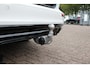 Volvo V60 T6 Automaat Plug-in hybrid AWD Plus Dark | DEMO DEAL| Panorama dak| Bowers & Wilkins Premium Audio| Verwarmde en Geventileerde voorstoelen| Stuurwielverwarming | Stoelmassage | Head-up Display | 360 camera | Trekhaak | 20" zwarte velgen | Styling kit | Zwarte logo's |