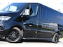 Mercedes-Benz Sprinter 319 3.0 CDI L2H1 DC Black Edition FULL OPTIONS! 360 Camera, Adaptieve Cruise, LED, 2 x Stoelverwarming, Standkacel, Autmaat, 10,5'' Mbux, Sensoren, Uniek!