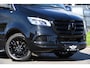 Mercedes-Benz Sprinter 319 3.0 CDI L2H1 DC Black Edition FULL OPTIONS! 360 Camera, Adaptieve Cruise, LED, 2 x Stoelverwarming, Standkacel, Autmaat, 10,5'' Mbux, Sensoren, Uniek!