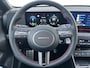 Hyundai Kona 1.6 GDI HEV N Line Sky / N Line exterieur / Lichtmetalen velgen 5-spaaks 18" / Schuif-/kanteldak / Achterstoelen verwarmd /