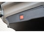 Jeep Avenger Summit 54 kWh | Tot 8 Jaar Garantie | Warmtepomp | Navigatie | Stoelverwarming | Verwarmd Voorraam | Apple Carplay & Android Auto |