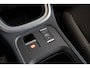 Jeep Avenger Summit 54 kWh | Tot 8 Jaar Garantie | Warmtepomp | Navigatie | Stoelverwarming | Verwarmd Voorraam | Apple Carplay & Android Auto |