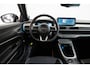Jeep Avenger Summit 54 kWh | Tot 8 Jaar Garantie | Warmtepomp | Navigatie | Stoelverwarming | Verwarmd Voorraam | Apple Carplay & Android Auto |