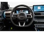 Jeep Avenger 54 kWh | Tot 8 Jaar Garantie | Warmtepomp | Navigatie | Stoelverwarming | Verwarmd Voorraam | Apple Carplay & Android Auto |