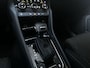 Skoda Karoq 1.5 TSI ACT Business Edition Plus Stoelverwarming Trekhaak Camera Navigatie DAB+ App-Connect