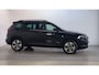 Skoda Karoq 1.5 TSI ACT Business Edition Plus Stoelverwarming Trekhaak Camera Navigatie DAB+ App-Connect