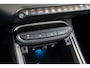 Jeep Avenger Summit 54 kWh | Tot 8 Jaar Garantie | Warmtepomp | Navigatie | Stoelverwarming | Verwarmd Voorraam | Apple Carplay & Android Auto |