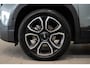 Jeep Avenger Summit 54 kWh | Tot 8 Jaar Garantie | Warmtepomp | Navigatie | Stoelverwarming | Verwarmd Voorraam | Apple Carplay & Android Auto |