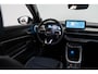Jeep Avenger Summit 54 kWh | Tot 8 Jaar Garantie | Warmtepomp | Navigatie | Stoelverwarming | Verwarmd Voorraam | Apple Carplay & Android Auto |