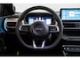 Jeep Avenger Summit 54 kWh | Tot 8 Jaar Garantie | Warmtepomp | Navigatie | Stoelverwarming | Verwarmd Voorraam | Apple Carplay & Android Auto |