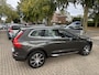 Volvo XC60 2.0 T5 AWD Inscription B&W HeadUp Luchtvering ACC Pano Keyless standkachel