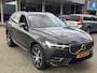 Volvo XC60 2.0 T5 AWD Inscription B&W HeadUp Luchtvering ACC Pano Keyless standkachel