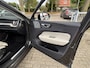 Volvo XC60 2.0 T5 AWD Inscription B&W HeadUp Luchtvering ACC Pano Keyless standkachel