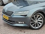 Skoda Superb Combi 1.4 TSI ACT Laurent & Klement | Automaat | LED | Trekhaak | Leder | Stoel- & stuurverwarming | Lane Assist | Blind Spot |Standkachel | Park Assist | Canton | Sfeerverlichting |