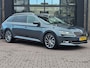 Skoda Superb Combi 1.4 TSI ACT Laurent & Klement | Automaat | LED | Trekhaak | Leder | Stoel- & stuurverwarming | Lane Assist | Blind Spot |Standkachel | Park Assist | Canton | Sfeerverlichting |