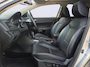 Suzuki Kizashi 2.4 Sport /Apple Carplay/Parkeersensoren/Dakraam/Automaat/4X4/Climate Control/Cruise Control(MET GARANTIE*)