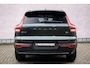 Volvo XC40 2.0 B4 Plus Dark | Trekhaak | Lichtmetalen Velgen 19 inch | Harman Kardon Audio | Achteruitrijcamera | Parkeersensoren | Keyless Entry | Elektrische Achterklep | Elektrisch Verstelbare Voorstoelen | Stoelverwarming | Google Navigatie | Apple Carplay | Android Auto
