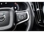 Volvo XC40 2.0 B4 Plus Dark | Trekhaak | Lichtmetalen Velgen 19 inch | Harman Kardon Audio | Achteruitrijcamera | Parkeersensoren | Keyless Entry | Elektrische Achterklep | Elektrisch Verstelbare Voorstoelen | Stoelverwarming | Google Navigatie | Apple Carplay | Android Auto