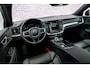 Volvo V60 2.0 T8 Plug-in Hybrid AWD Plus Dark | PHEV Long Range | Trekhaak | Sportstoelen | Panoramadak | Harman Kardon Audio | Head-up Display | 360 Graden Camera | Stoelverwarming voor en achter | Keyless Entry | Elektrische Achterklep | Elektrisch Verstelbare Voorstoelen | Cruise Control Adaptief | BLIS | Google Navigatie | Apple Carplay | Android Auto