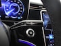 Mercedes-Benz EQE 300 Luxury Line 89 kWh | Memory | Leder | Stuurwiel verwarming | Achteruitrijcamera | Grootlichtassistent |
