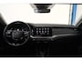 Skoda Octavia Combi 1.5 e-TSI Business Edition Automaat - Airco, Cruise, Navi, PDC, Carplay, Virtueel display, Trekhaak.