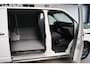 Volkswagen Transporter 2.0 TDI L1H1 26 - N.A.P. Airco, Cruise, Imperiaal, Carplay, PDC.