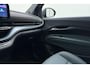 Fiat 500 Giorgio Armani Edition 42 kWh Unieke uitvoering | Panoramadak | Navigatie | Achteruitrijcamera |17" Lichtmetalen velgen | Stoelverwarming