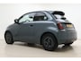 Fiat 500 Giorgio Armani Edition 42 kWh Unieke uitvoering | Panoramadak | Navigatie | Achteruitrijcamera |17" Lichtmetalen velgen | Stoelverwarming