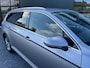Volkswagen Passat Variant 1.5 TSI Comfortline Business NL.Auto/150Pk/Trekhaak/Automaat/Adaptive-Cruise/CarPlay/2De Eigenaar