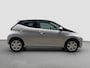Toyota Aygo 1.0 69pk VVT-i x-play Automaat | Airco | Achteruitrijcamera | Parkeersensoren achter | Metallic lak | Elektrische spigels | Mulitmedia